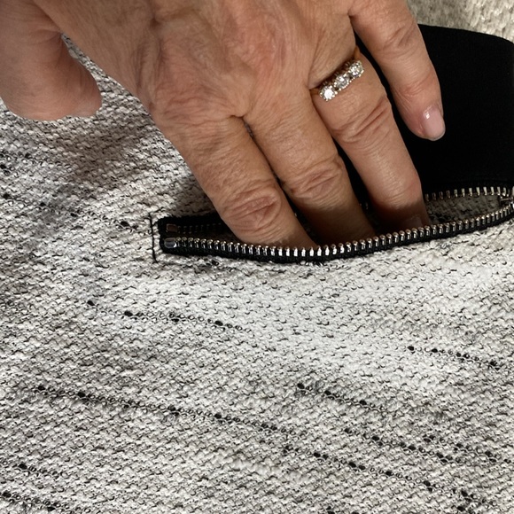 NEW! Calvin Klein career, office, contemporary stretchy mini skirt! Size 10 - Picture 16 of 17